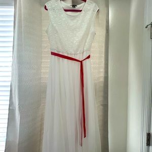 Candalite White Lace Gown
